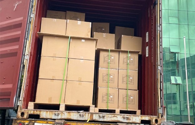 Custom heated socks packed for OEM orders and prepared for global shipping from factory