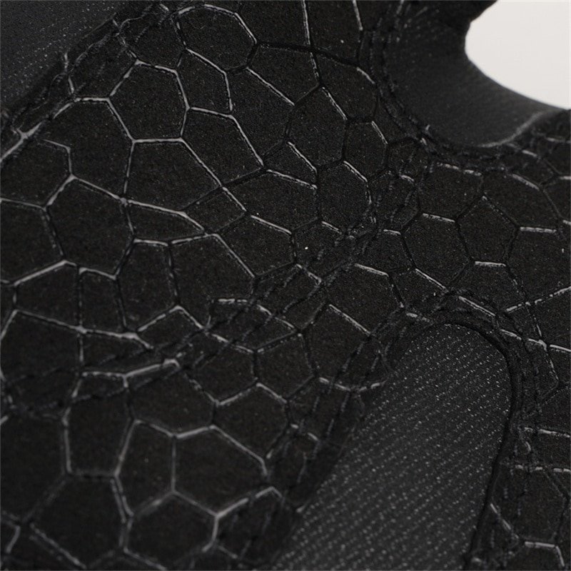Image representing bulk packaging or customization options for heated riding gloves, targeting bicycle brands, shops, and riding clubs for group orders.